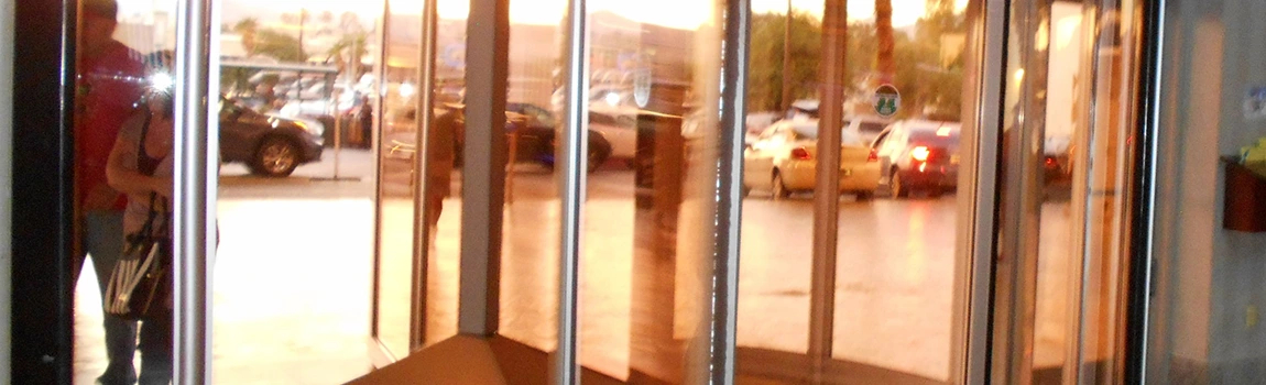 Storefront Glass Repair Cost in Davie, FL